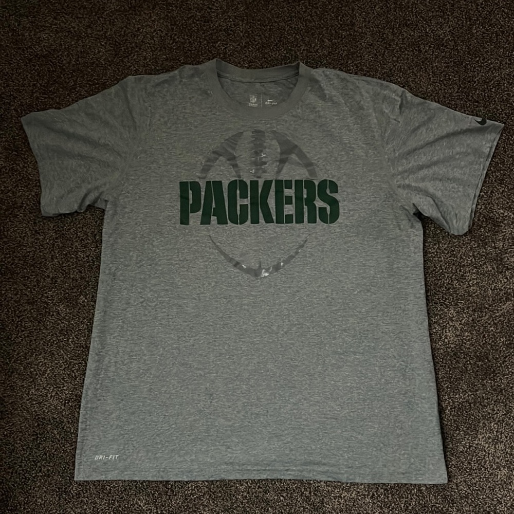 Team NFL DRI-FIT T-Shirt Green Bay Packers Size XL EXCELLENT PREOWNED CONDITION